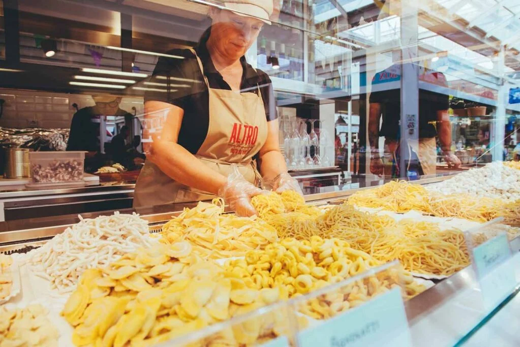 Pasta_stall_Testaccio_Market_Rome