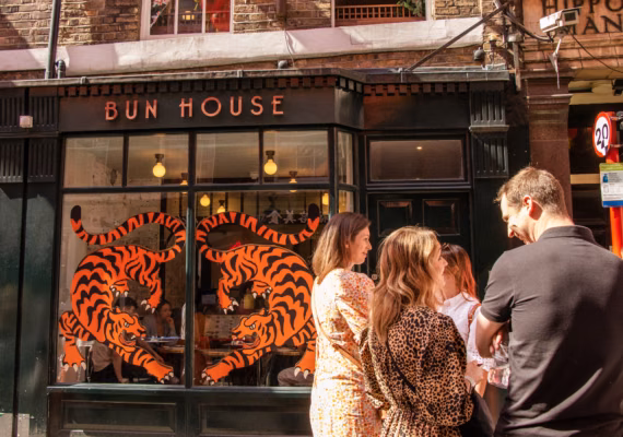Private Eating London: Twilight Soho Food Tour with Drinks