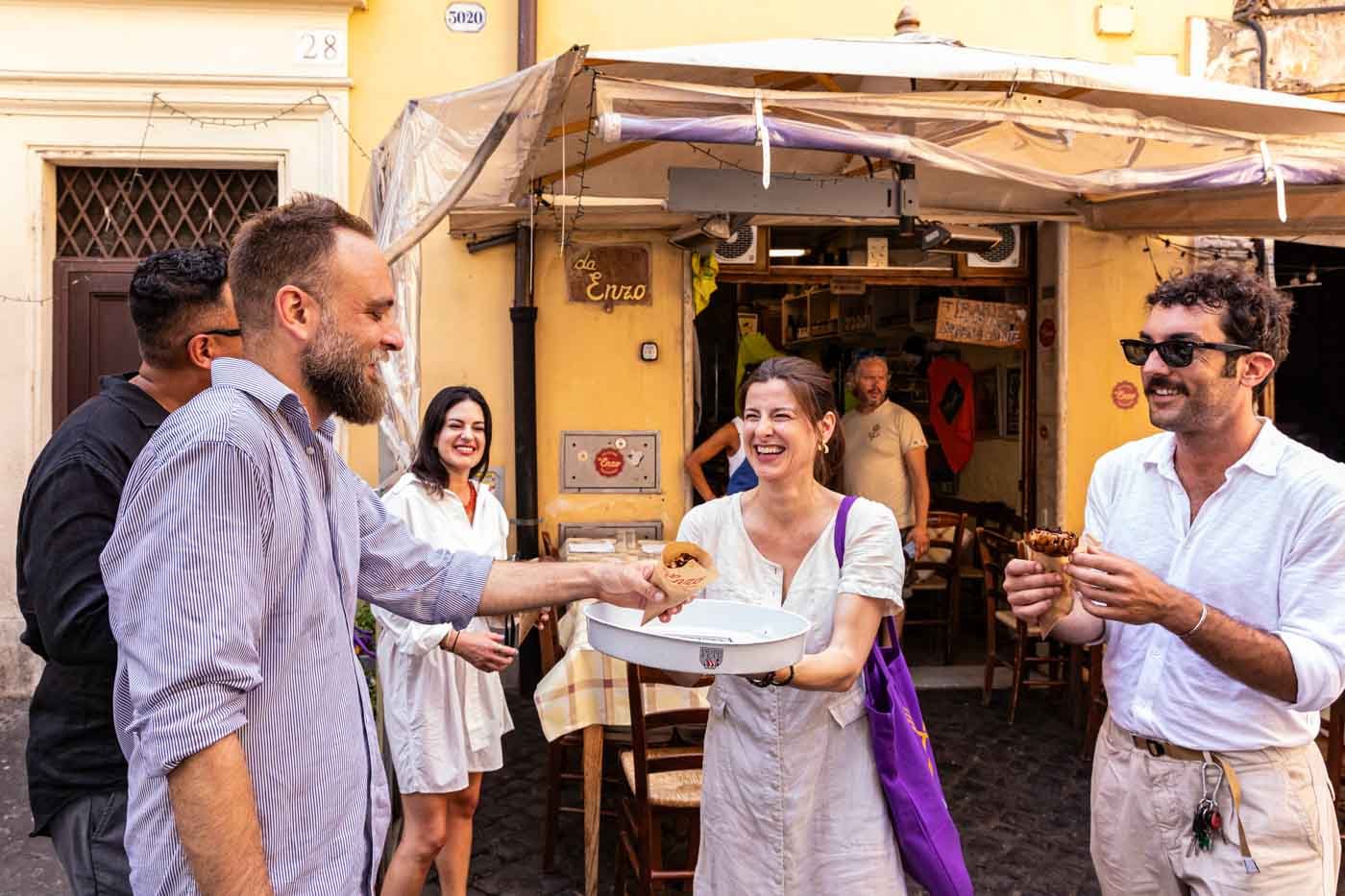 Snack_handout_at_Da_Enzo_29_Rome