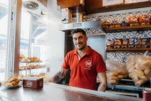behind_the_counter_at_ginjinha_popular_lisbon