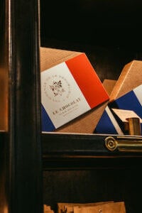 box_of_chocolates_in_Alain_Ducasse_Chocolat_Paris