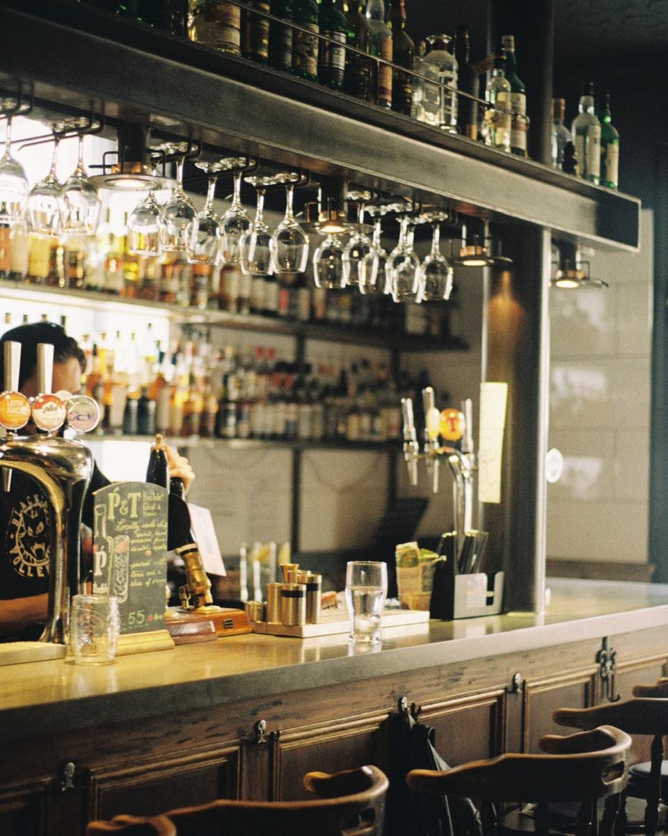 The_Black_Cat_bar_Edinburgh