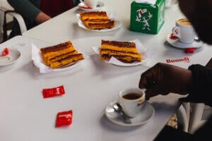 bispo_and_coffee_from_menu_at_Trigo_Doce_Porto