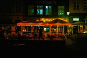 Bars_in_Copenhagen